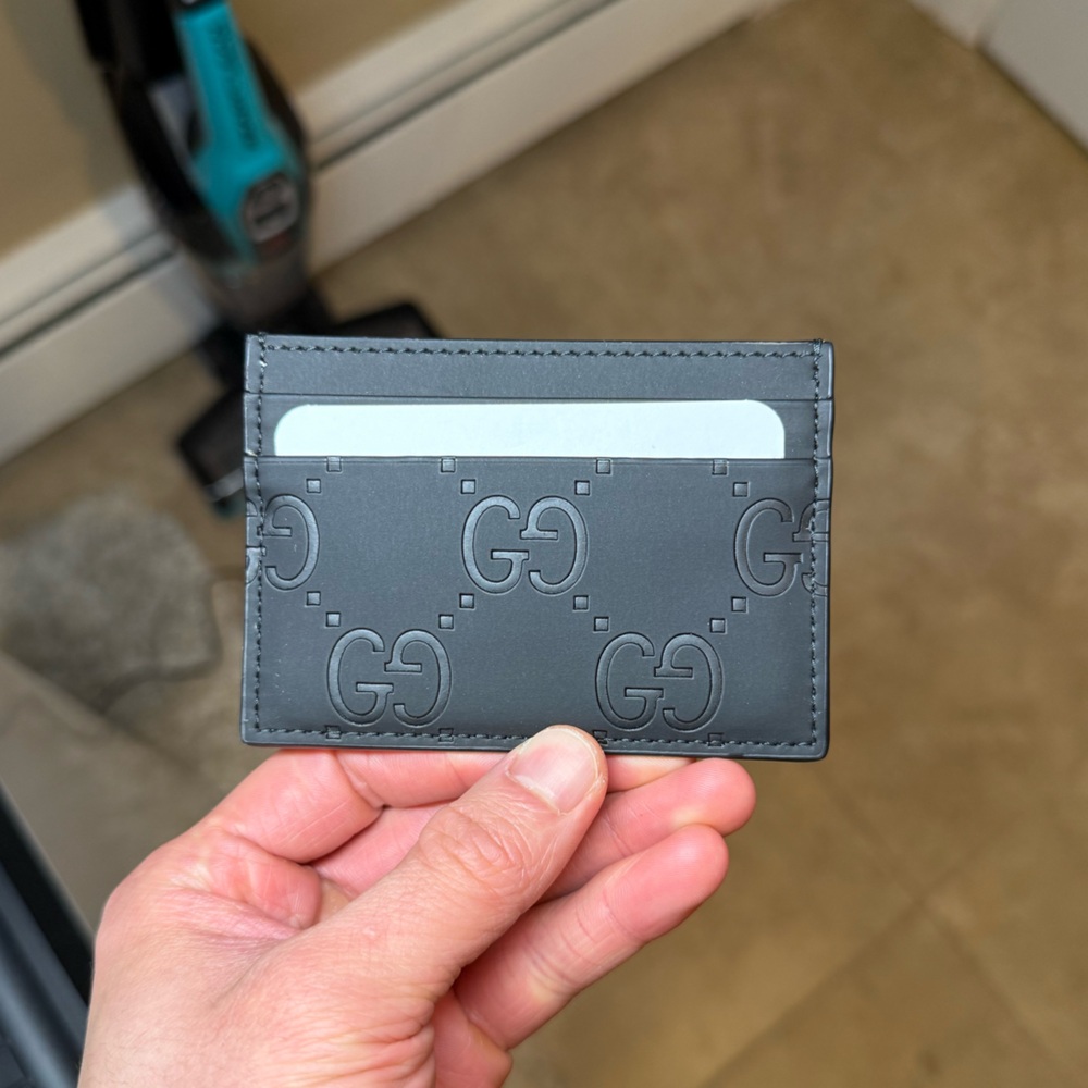 Gucci Rubber Effect Card Holder - Picture 2 of 8